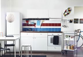 韩式简洁小型家居室厨房装修效果图