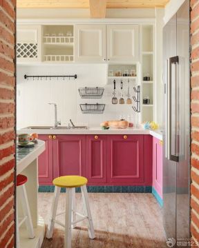 长方形厨房装修效果图 厨房橱柜颜色效果图