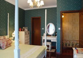 140平米三室一廳裝修 臥室壁紙