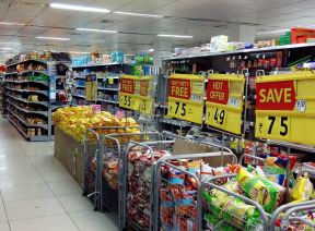 超市貨架陳列 小超市裝修效果