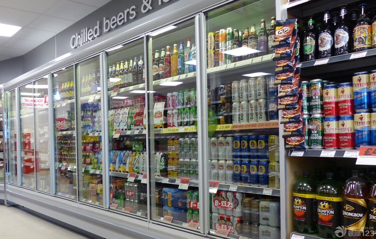 简单超市饮品区装饰产品展示柜图片