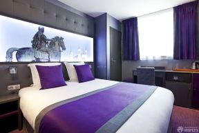 宾馆房间装修效果图酒店 紫色窗帘装修效果图片