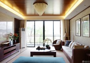 50平米兩室一廳裝修圖 現(xiàn)代簡約客廳吊頂