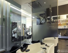 美發(fā)店裝修 室內(nèi)玻璃隔斷