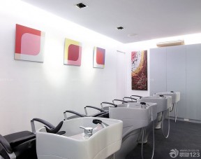 最新美發(fā)店裝修 白色墻面裝修效果圖片