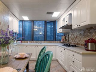 130平三室一厅两卫厨房装修风格装修效果图片