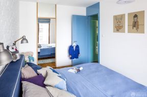 交换空间小户型卧室装修图片 蓝色门装修效果图片