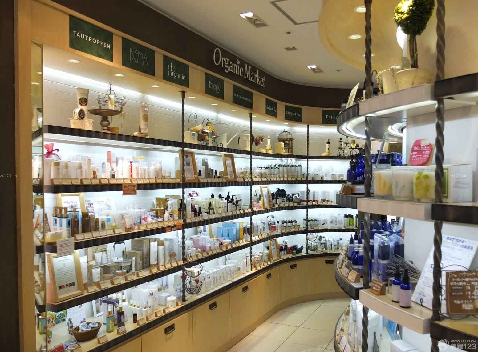 化妝品店最新室內(nèi)貨柜裝修效果圖片