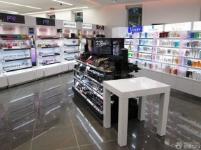 化妆品店室内地板砖装修效果图