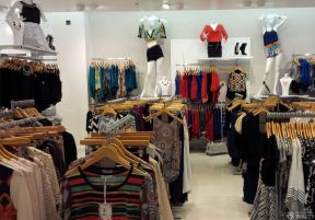 女服裝店裝修效果圖 現(xiàn)代風(fēng)格