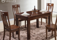 实木餐桌餐椅选购与保养  与餐厅的完美搭配