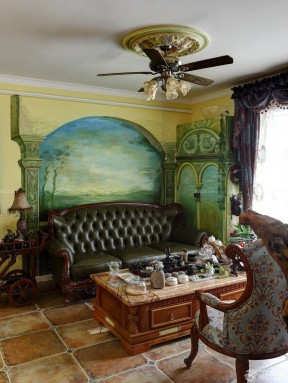 手绘沙发背景墙 古典欧式风格