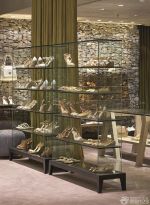 鞋店玻璃展示柜设计效果图片
