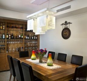 家庭餐廳裝修效果圖片 實(shí)木餐桌裝修效果圖片