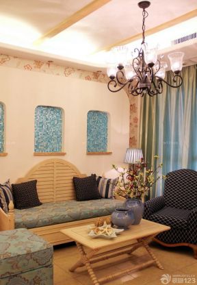 地中海风格客厅 马赛克墙面装修效果图片