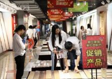 超400戶業(yè)主扎堆將這里求裝修，有想接客的裝修公司嗎?