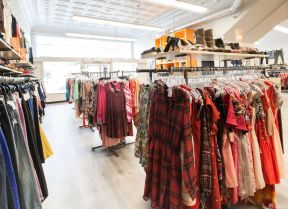 服裝店效果圖 室內(nèi)裝修圖片效果圖