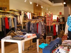 服裝店效果圖 簡約風(fēng)格