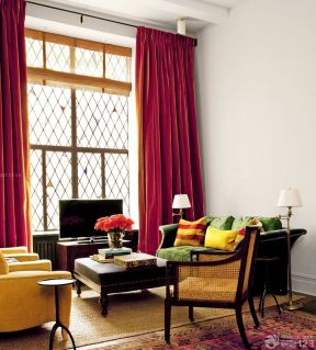 客厅装修实景图大全 红色窗帘装修效果图片