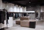 小型服裝店室內(nèi)白色墻面裝修效果圖片