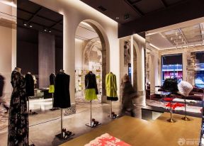 服裝店面設(shè)計(jì)效果圖 高檔室內(nèi)裝修