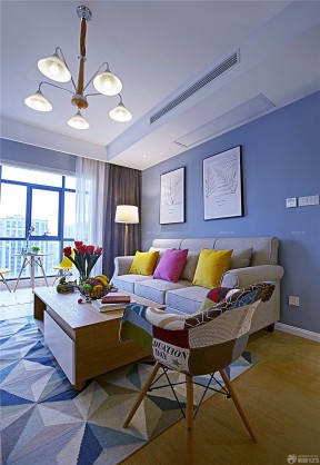80平米精装修效果图 客厅沙发颜色搭配