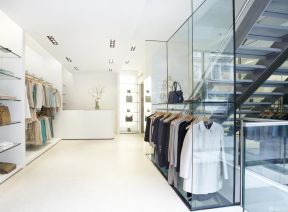 服装店面装修图 小型服装店店面装修