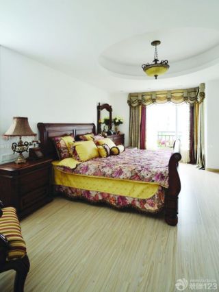 美式复式卧室装修效果图欣赏
