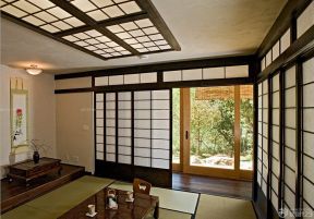 日式茶楼装修效果图 室内门图片