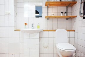小户型卫生间白色瓷砖贴图装修实例