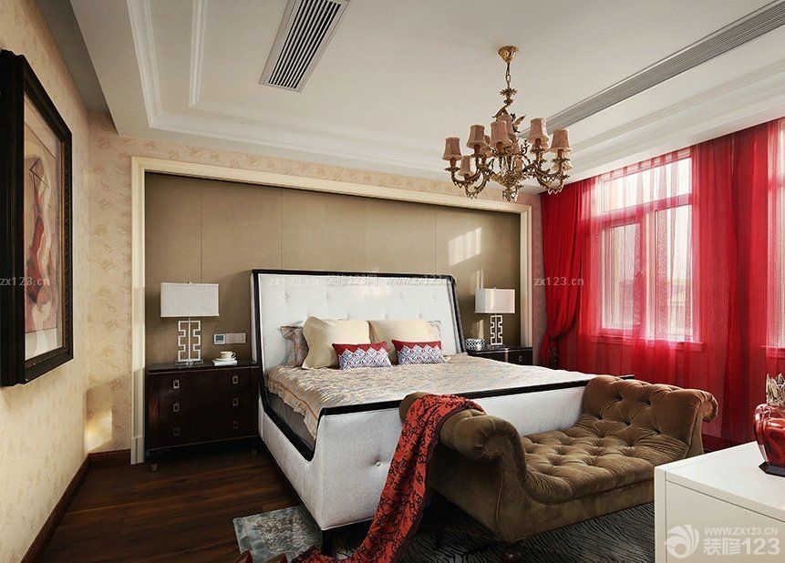美式卧室酒红色窗帘装修效果图片