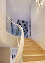 时尚别墅设计弧形梯装修效果图片