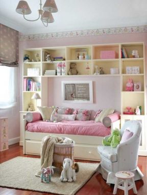 温馨粉色女生卧室 儿童房设计