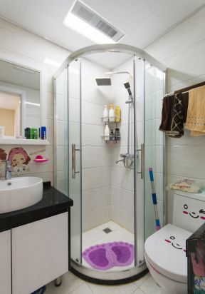 110平米三居室 卫生间淋浴房效果图