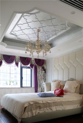 新古典欧式风格卧室吊顶设计