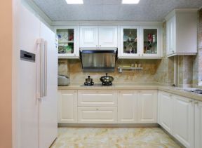 100平米两室两厅户型 厨房橱柜装修效果图片