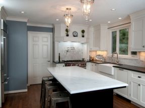 厨房简欧风格 白色门装修效果图片