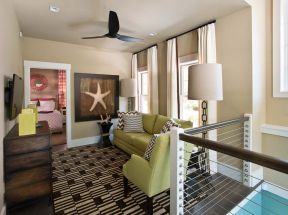 地中海风格装修效果 小户型客厅沙发