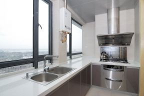 现代厨房灰色烤漆橱柜装修设计效果图片