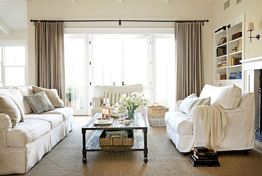 现代美式乡村风格客厅小户型布艺沙发图片