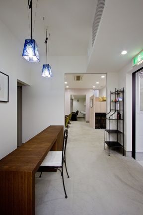小型理發(fā)店裝修圖片 吊燈圖片