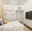 现代简约风格小卧室温馨布置装修图
