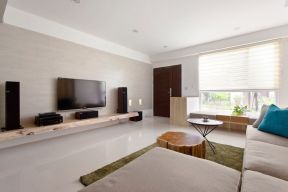 现代客厅装修米白色地砖效果图片