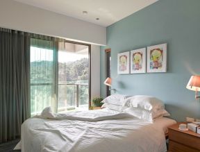 小卧室温馨布置布艺窗帘装修效果图片