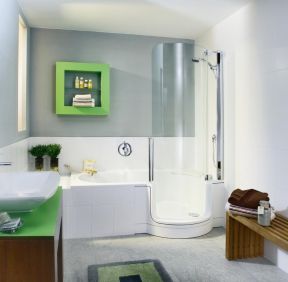 小卫生间浴缸 台阶浴缸装修效果图片