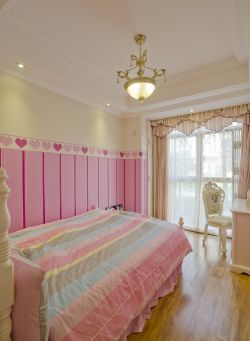 新房卧室粉色壁纸墙面设计图_装修123效果图