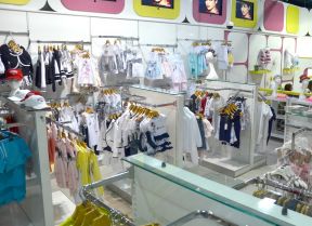 童裝店室內(nèi)裝修效果圖 后現(xiàn)代設(shè)計(jì)風(fēng)格