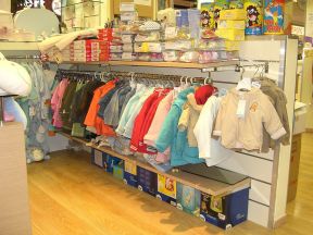 童裝店室內(nèi)裝修效果圖 展示設(shè)計(jì)效果圖
