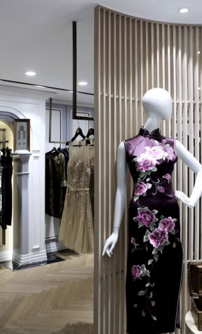 時(shí)尚服裝店裝修圖 室內(nèi)隔斷裝修效果圖片