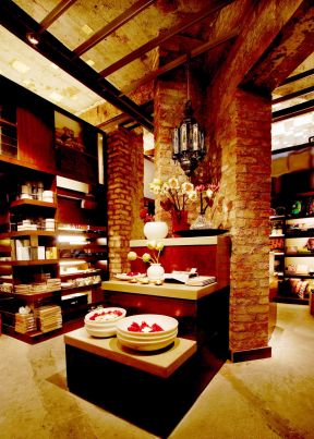 時尚店面裝修效果圖 隔斷墻